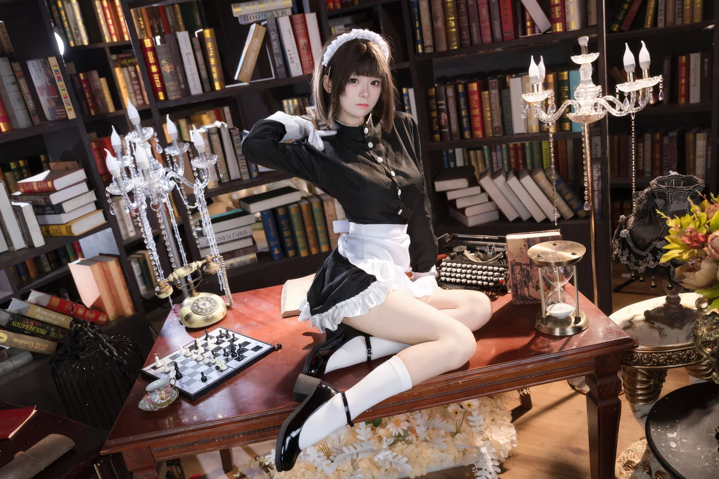 九柒喵 - No.027 琉璃川椿 [66P-825MB] tg@simisebaisi 【丝足阁】032.webp